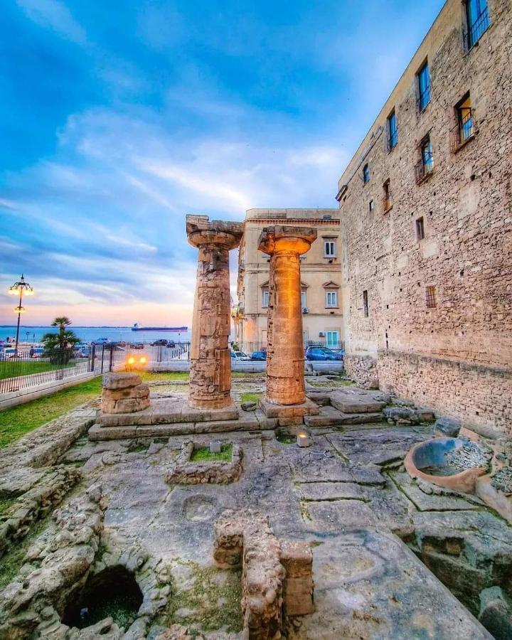 Victoria Suite Casa Vacanza Taranto Eksteriør bilde