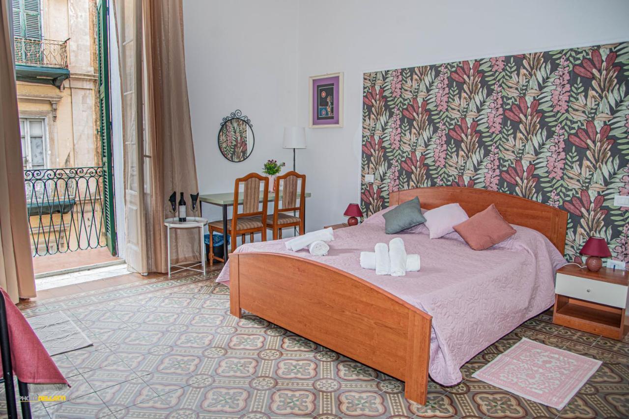 Victoria Suite Casa Vacanza Taranto Eksteriør bilde